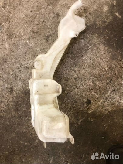 Бачок омывателя Honda Crv 3 2008