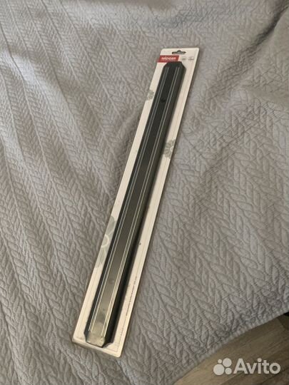 Магнитный держатель для ножей