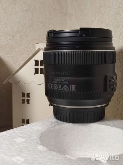 Объектив Canon EF 35mm f/2 IS USM Комплект