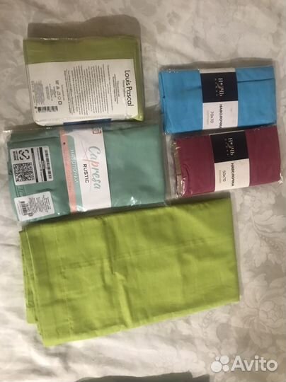 Постельное белье (размеры разные) и покрывала