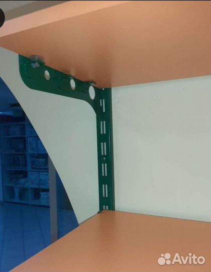 Полки для выставки и хранения