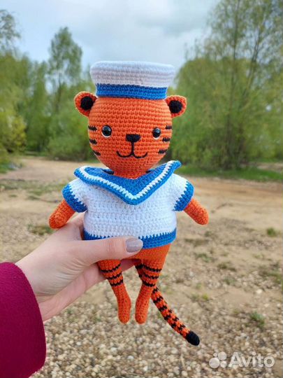 Вязаный тигр, вязаная игрушка ручной работы