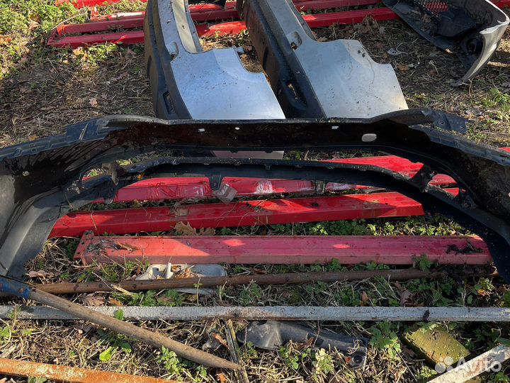 Бампер toyota camry передний