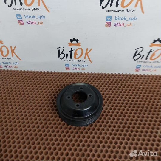 Шкив помпы bmw m52 m52tu m54 водяного насоса