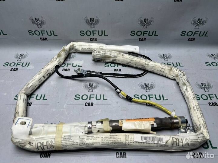 Шторка безопасности правая Toyota Avensis 2008