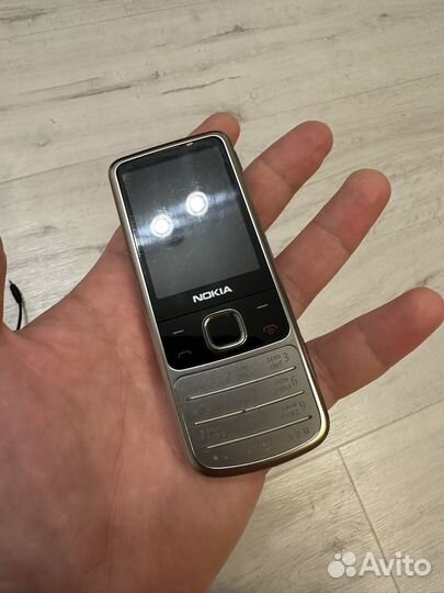 Nokia 6700 Classic