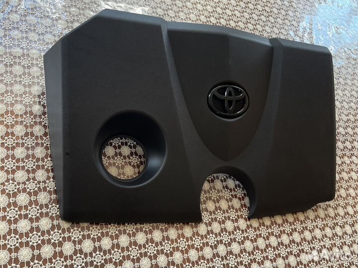 Декоративная накладка двигателя тойота Раф 4