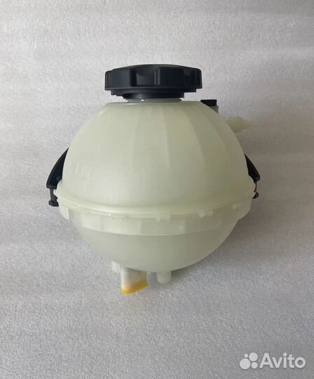 Расширительный бачок BMW 1/2/3/4 F20/F30/F32