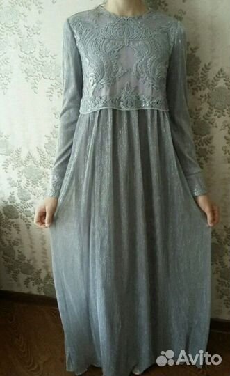 Вечернее платье