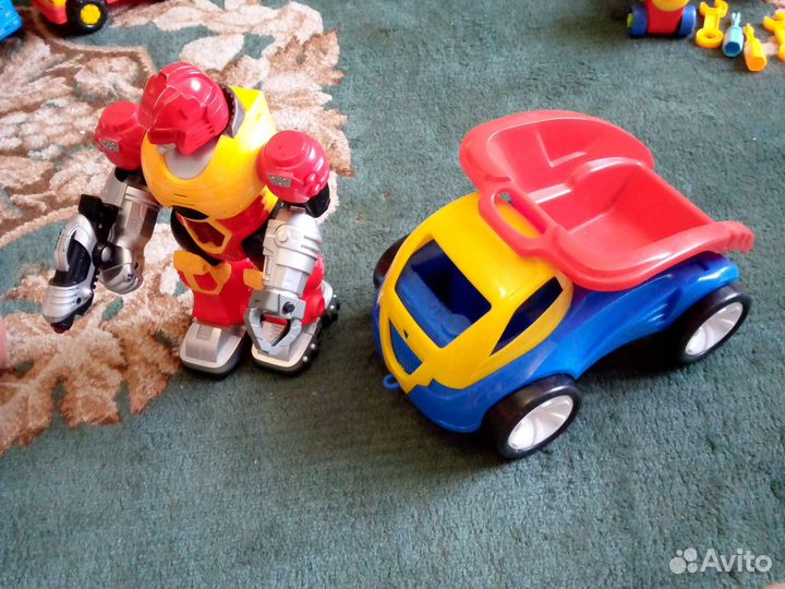 Детские игрушки