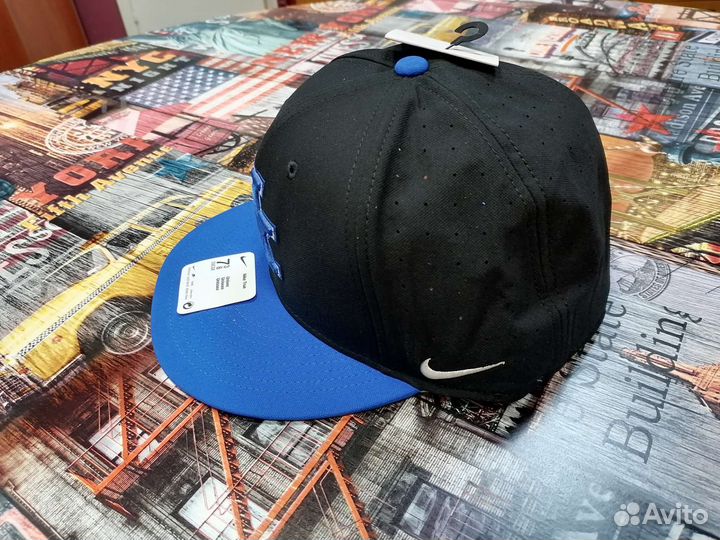 Кепка бейсболка Nike