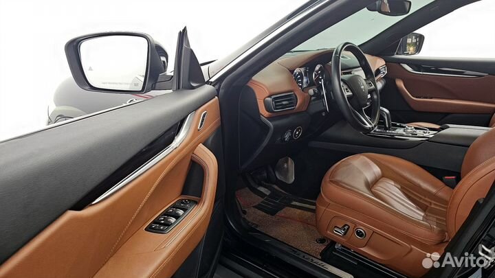 Maserati Levante 2.0 AT, 2022, 46 250 км