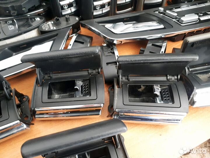 Пепельница на Мерседес W221