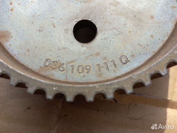 Skoda/VW 1,4 16V блок гбц шкивы 036109111Q/111G