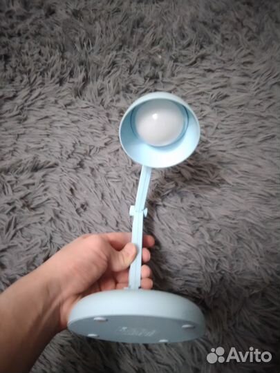 Мини лампа настольная