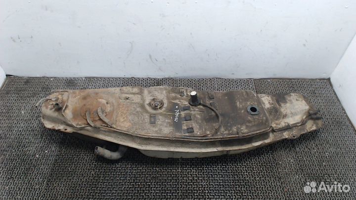 Бак топливный Mitsubishi Pajero / Montero, 2003