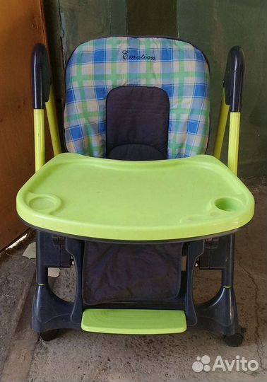 Стульчик для кормления