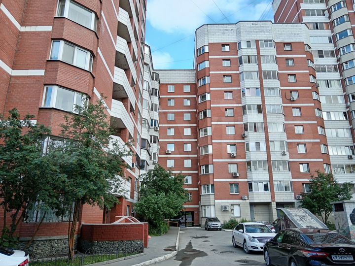 4-к. квартира, 130 м², 2/13 эт.