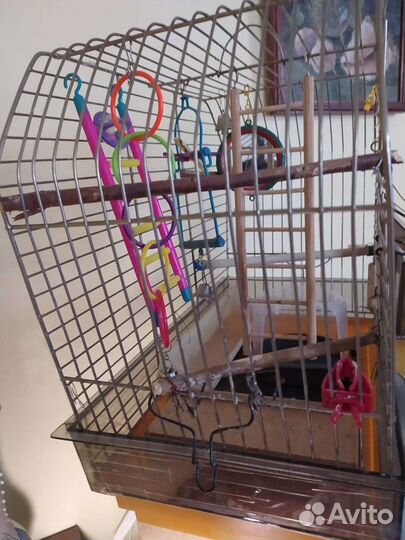 Большая клетка для птиц