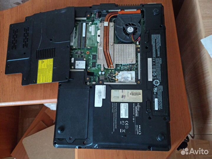 Fujitsu siemens amilo pa2548