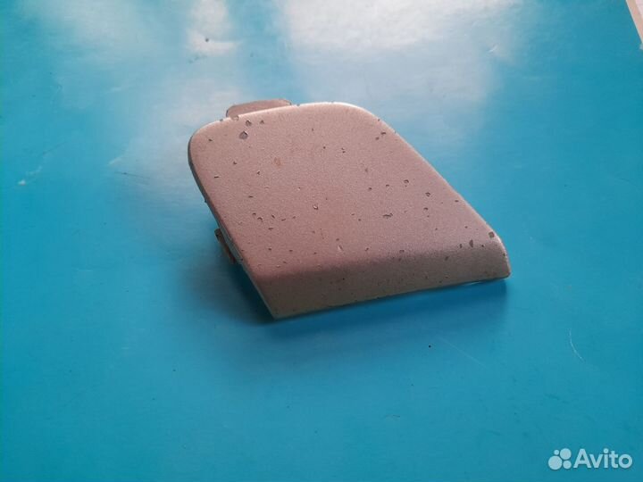 Заглушка буксировочного крюка Ford Focus 3