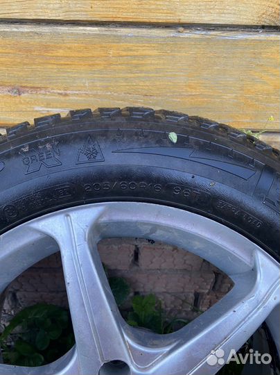 Колеса на паджеро ио