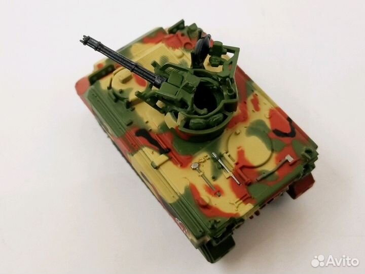 M163A1 vulcan 1:72 Бовые машины мира #33