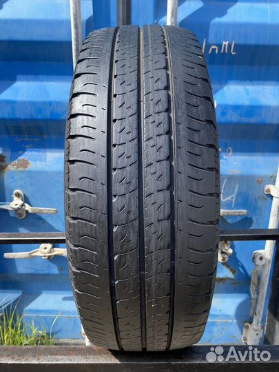 Goodyear EfficientGrip Cargo 215/70 R15C 107S