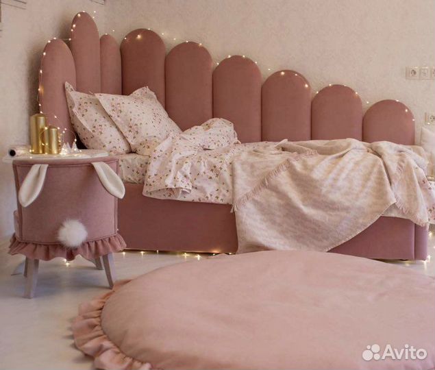 Детский диван кровать с мягкими спинками