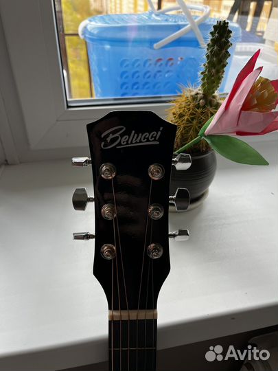 Акустическая гитара бу Belucci