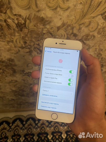 iPhone 8