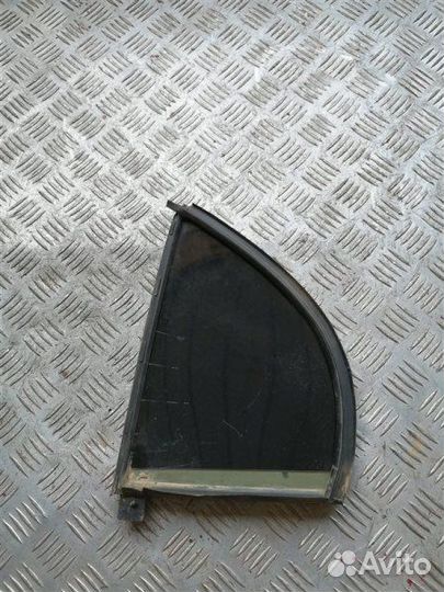 Стекло глухое заднее правое Kia Rio 2 JB D4FA 2007