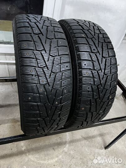 Roadstone Winguard WinSpike 205/55 R16 94T