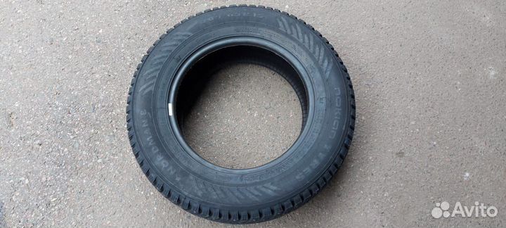 Ikon Tyres Nordman 8 205/65 R15 99T