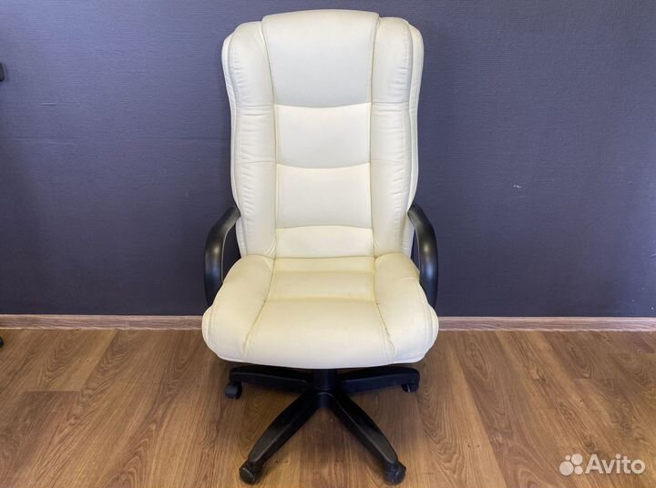 Кресло для офиса с доставкой до двери