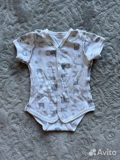 Одежда для новорожденных пакетом 56 разм