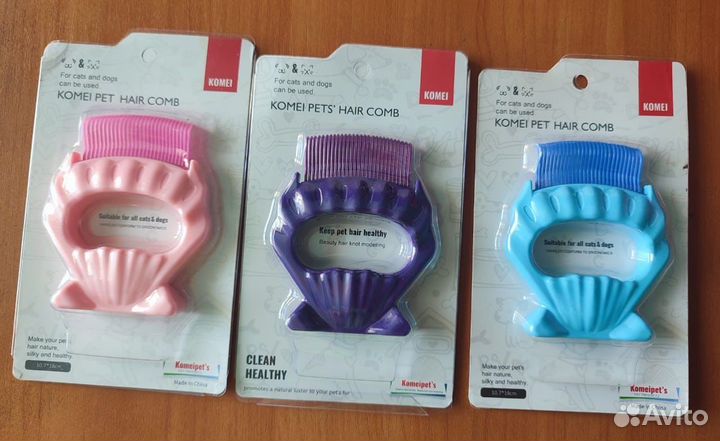 Массажная расческа из авс пластика. Котям и пёсам
