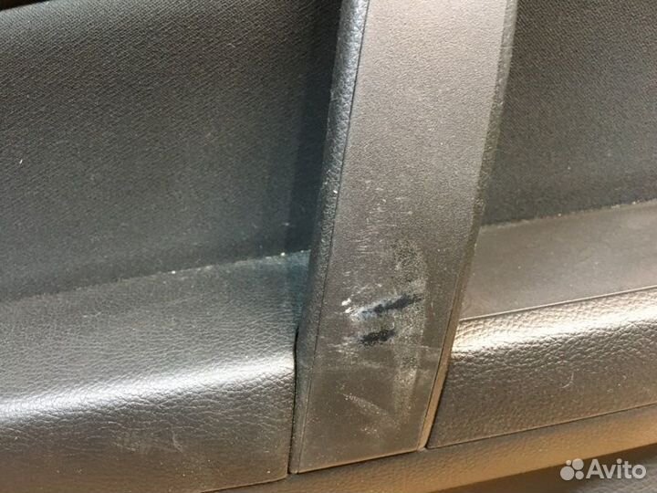 Обшивка двери лев. зад. mazda atenza