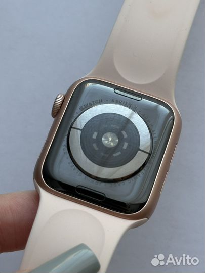 Часы apple watch 5 40 mm бу