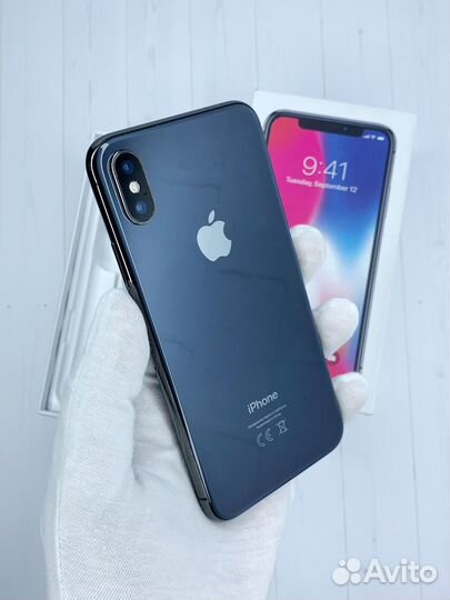 iPhone X, 64 ГБ