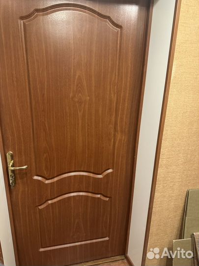 Двери из массива бу