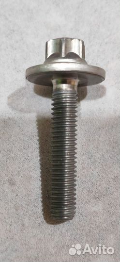 Болты крепления поддона АКПП на Мерседес