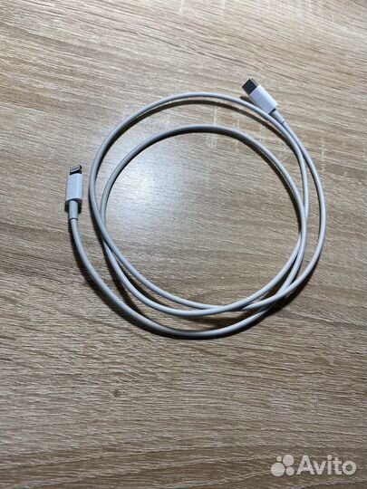 Оригинальный провод для iPhone 11