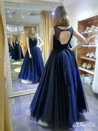 Вечернее платье в пол