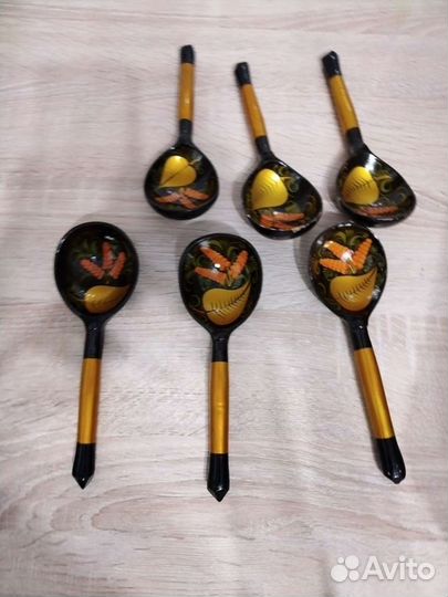 Деревянные ложки хохлома