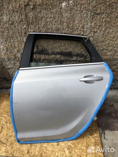 Дверь задняя левая Opel Astra J 5dr