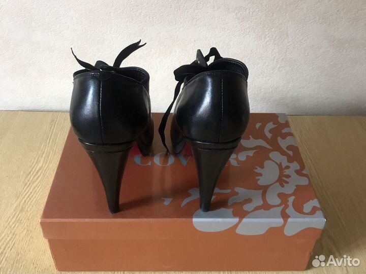 Ботинки женские