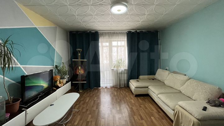 4-к. квартира, 78 м², 3/9 эт.