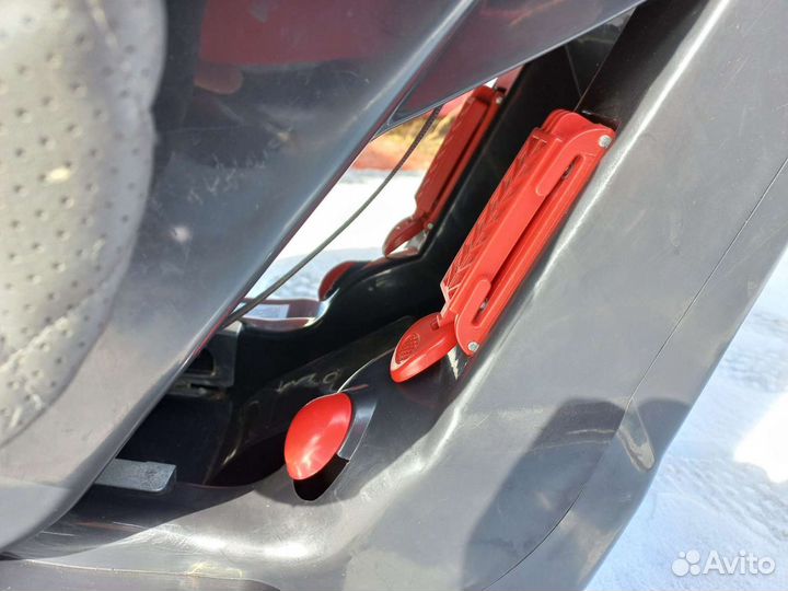 Детское автокресло