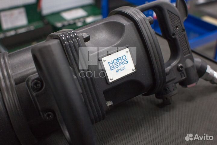 Пневмогайковерт ударный 1